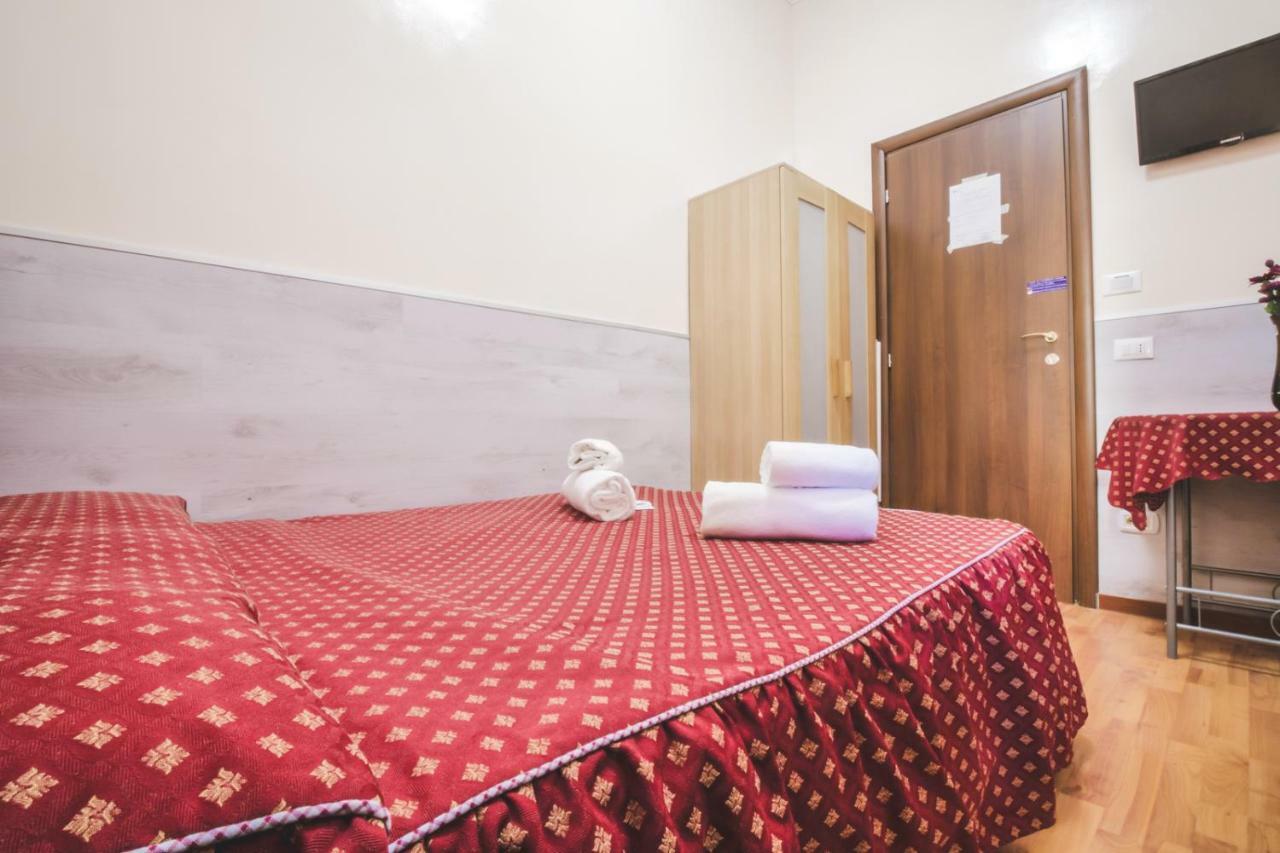 Vertex Guest House Рим Екстериор снимка