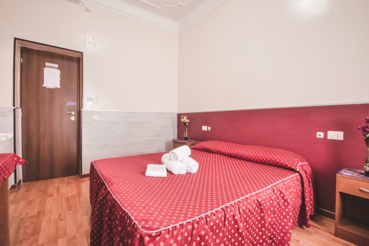 Vertex Guest House Рим Екстериор снимка