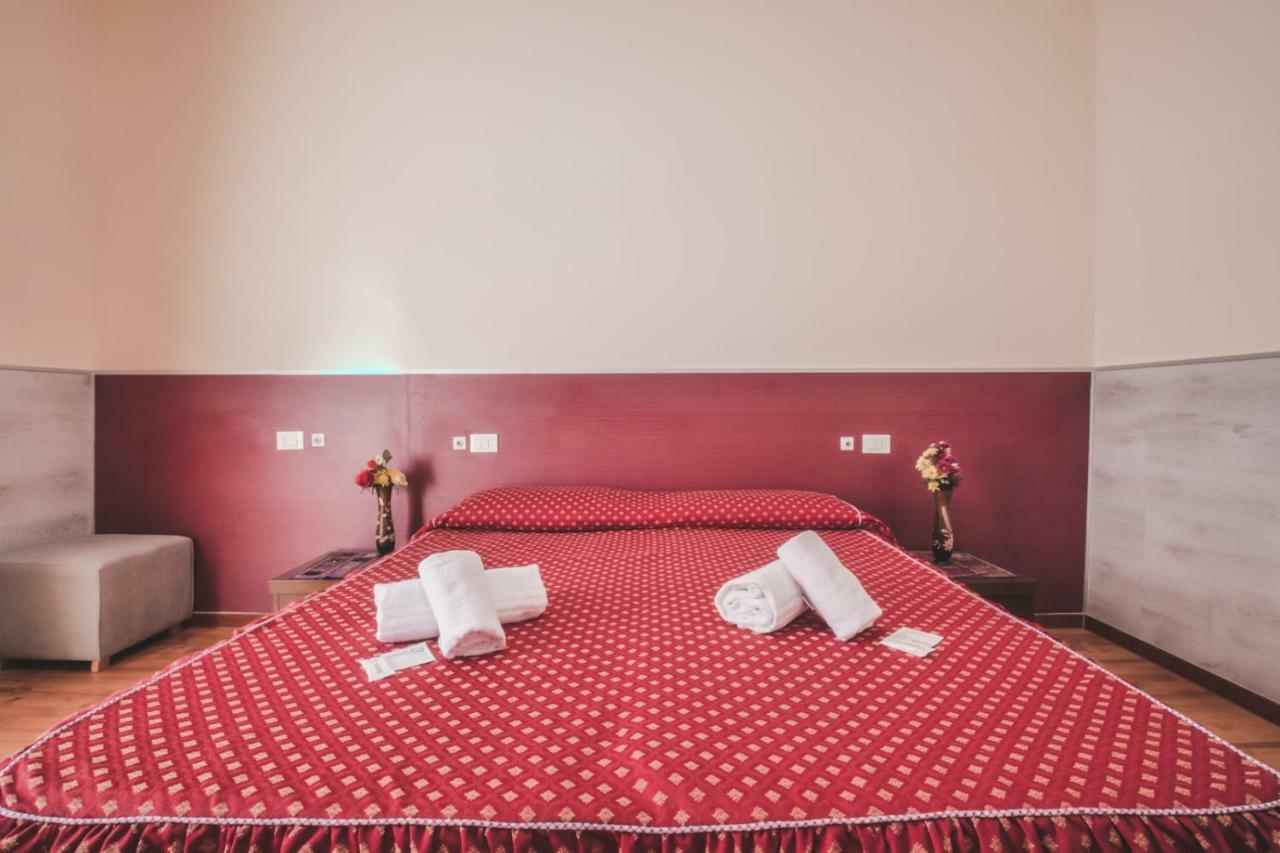 Vertex Guest House Рим Екстериор снимка