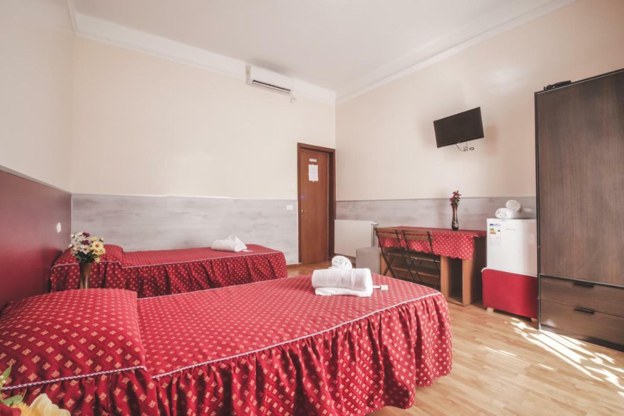 Vertex Guest House Рим Екстериор снимка